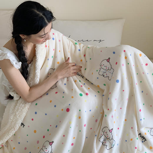 【秋冬牛奶绒毛毯】加厚羊羔绒沙发毯 办公室午睡毯空调毯 羊羔绒面料保暖 商品图2