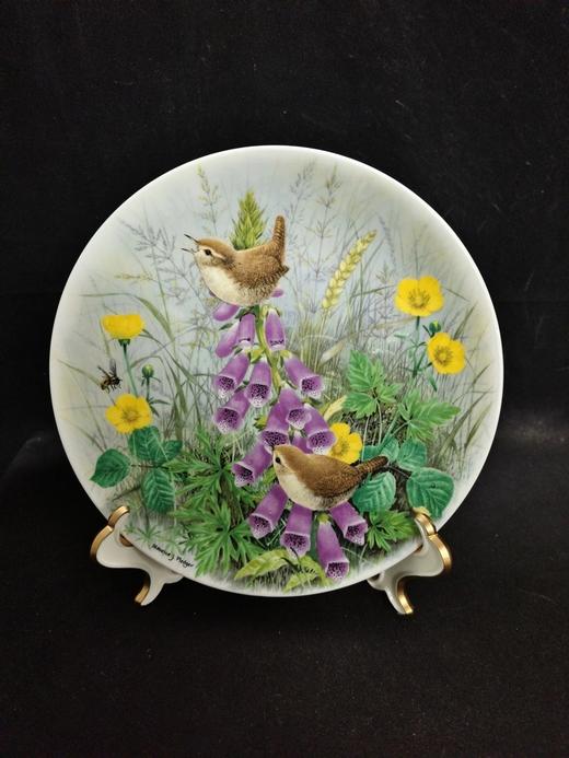 英国皇家道尔顿限量鸟类骨瓷赏盘，由Maurice J. Pledger创作的树篱间的鸟系列 商品图12