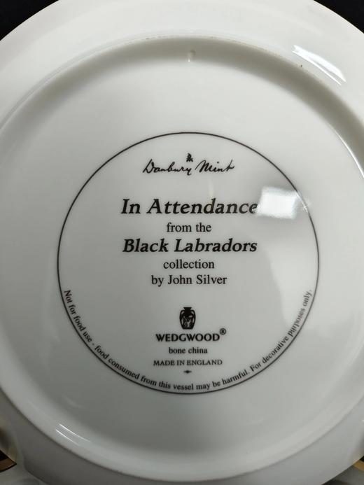 英国威基伍德骨瓷赏盘，John Silver创作的黑色拉布拉多系列 商品图2