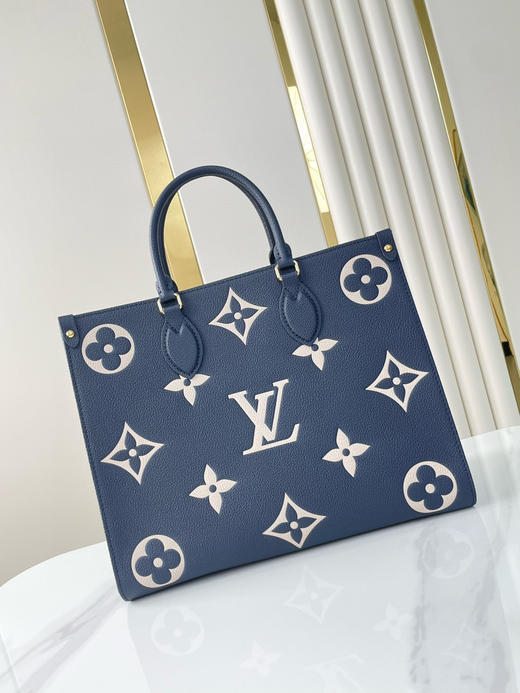 秋冬特惠💰1000 原单LV ONTHEGO 全皮妈咪袋M47084 尺寸：35×27×14cm 商品图1