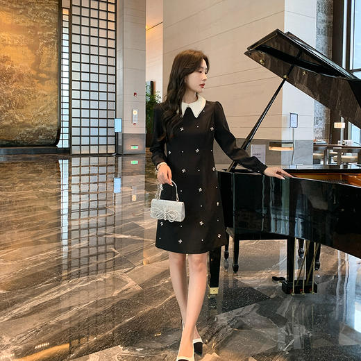 奢姿2025年秋季新款大码女装拼接花边翻领裙子胖妹妹钉珠连衣裙9943826558 商品图4