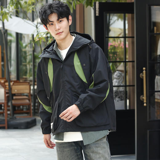 DRONKOO 2024  连帽前胸袖子撞色拼接口袋拉链微阔中厚夹克 商品图3