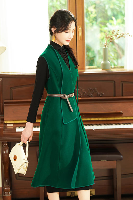 逸红颜明月优选 #羊毛双面呢马甲「如棠」，中式复古沉静美，实穿又能凹造型 商品图0