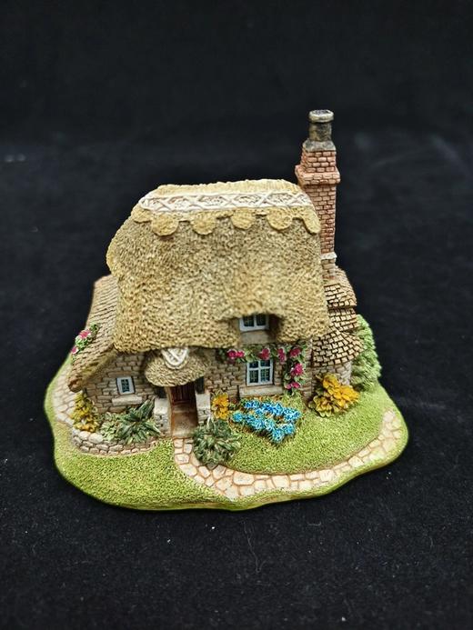 英国微缩景观品牌lilliput lane发行的英国中部地区的建筑景观 商品图6