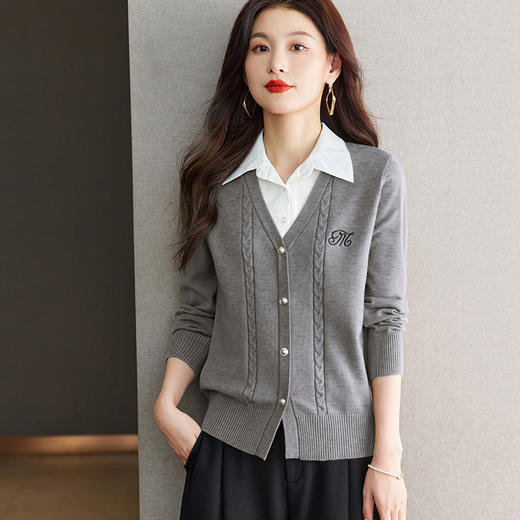 CC-66-5821衬衫女士春秋季2024年新款别致洋气时尚假两件针织衫上衣长袖衬衣 商品图2