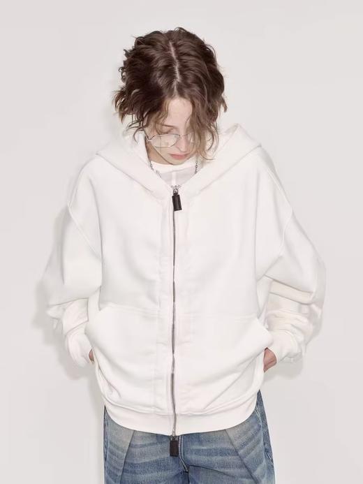 出逃赤岗西/24AWW107/白色连帽休闲弯刀袖抽褶拉链外套 商品图0