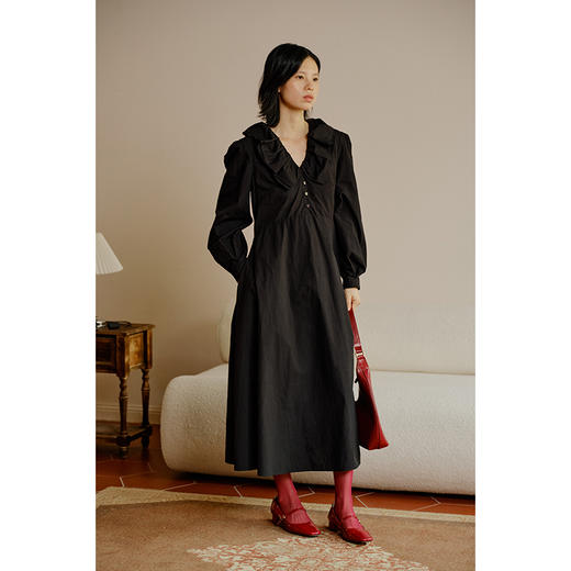 HeyDress法式花边领连衣裙女秋季复古黑色收腰气质设计感长袖裙子 商品图0