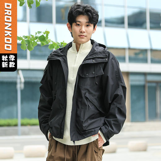 DRONKOO 2024  连帽前襟双拉链左侧活页工装风微阔中厚夹克 商品图0