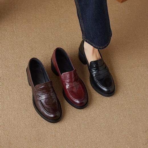 【预售5天】简约羊皮粗跟单鞋，英伦风圆头一脚蹬通勤高跟鞋女鞋BE&b7291 商品图4