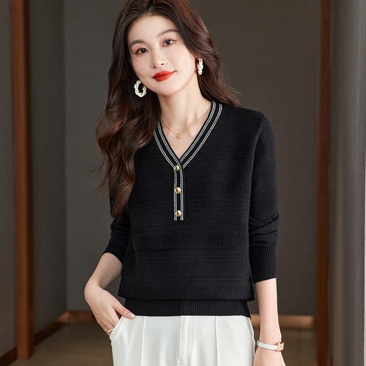 CC-66-5838   V领长袖t恤女2024春秋新款宽松时尚针织衫法式上衣洋气漂亮打底衫 商品图1