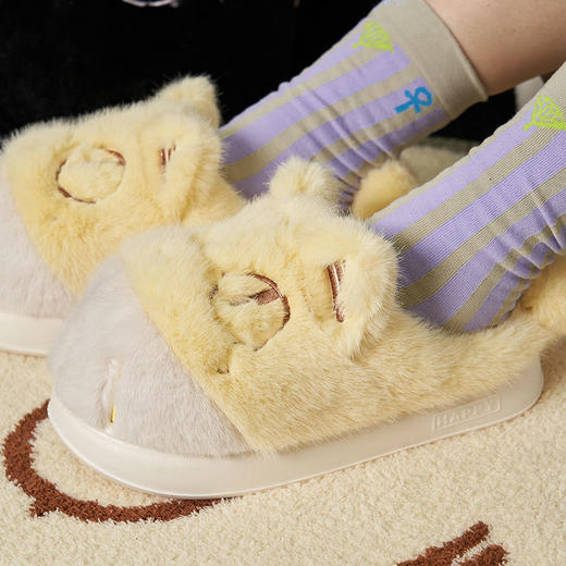 大英博物馆 盖亚·安德森猫和她的朋友们系列 可爱毛绒保暖室内居家拖鞋 浅黄色 米棕色 赠闺蜜朋友女友情侣 商品图3