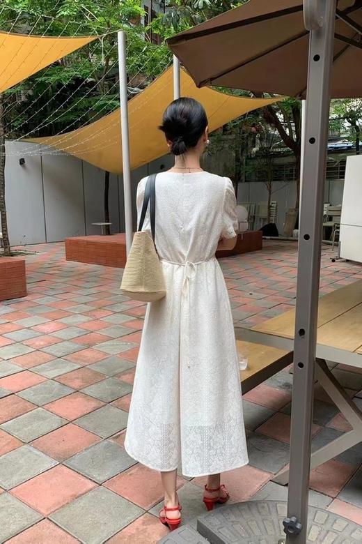 Le Malene 盘扣装饰V领蕾丝收腰连衣裙 18566 商品图6