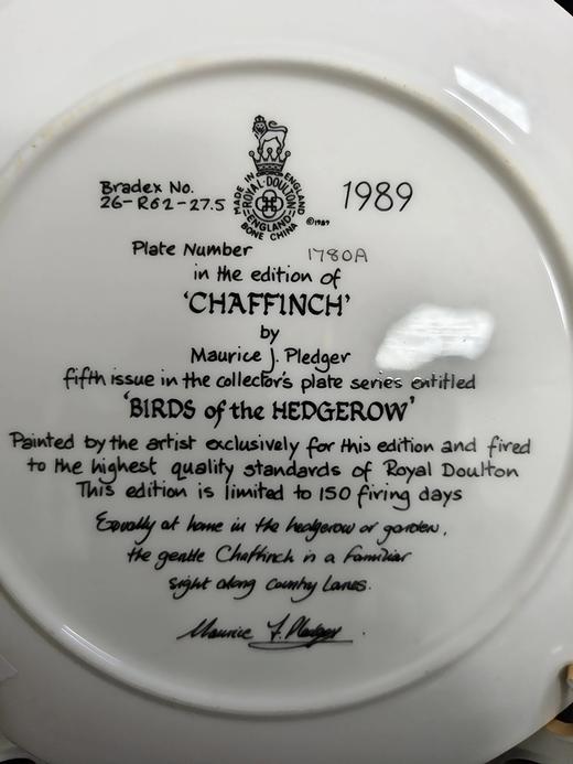 英国皇家道尔顿限量鸟类骨瓷赏盘，由Maurice J. Pledger创作的树篱间的鸟系列 商品图8