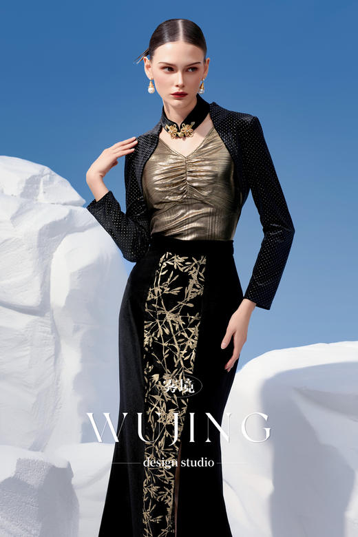 22078 古潼怀金 丝绒面料领花 商品图6