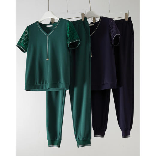 【五折购】熙世界夏款气质蕾丝衫裤子休闲套装女舒适运动套装女 商品图5