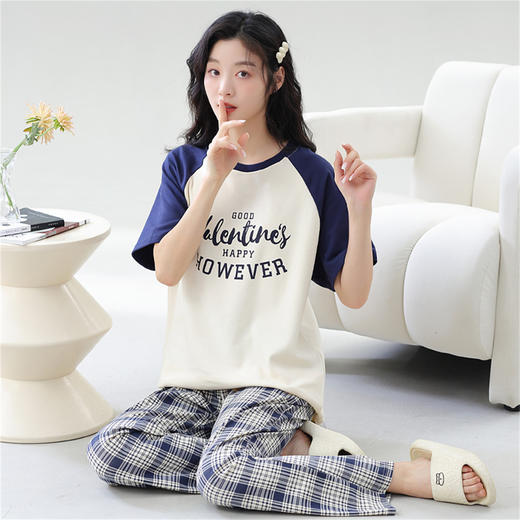 康妮雅女式短袖长裤套头套装 商品图0