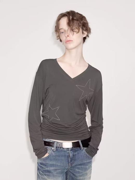 出逃赤岗西/24AWT101/莱赛尔星星烫钻修身显瘦打底衫 商品图1