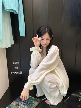 Read Nameless /婴儿棉纱奶白拼蕾丝套装 2024/9/19