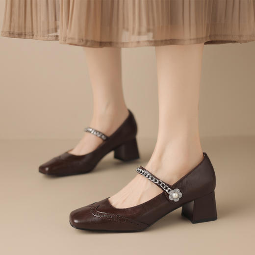 DFuse迪芙斯2024秋新款法式复古玛丽珍鞋粗跟小香风中跟单鞋女DF431117AC 商品图4