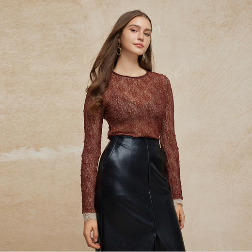 PG645斯尔丽24秋季新款法式浪漫双层弹力针织镂空提花圆领合体上衣 商品图2