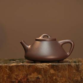 宜兴紫砂 「子冶石瓢」180cc 天青泥 作者：乔燕