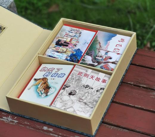 重磅推荐！！《刘继卣连环画全集》，盒装，全28册，50开，刘继卣绘，天津人民美术出版社2008年版，1419页，定价560元，售价280元。 商品图2