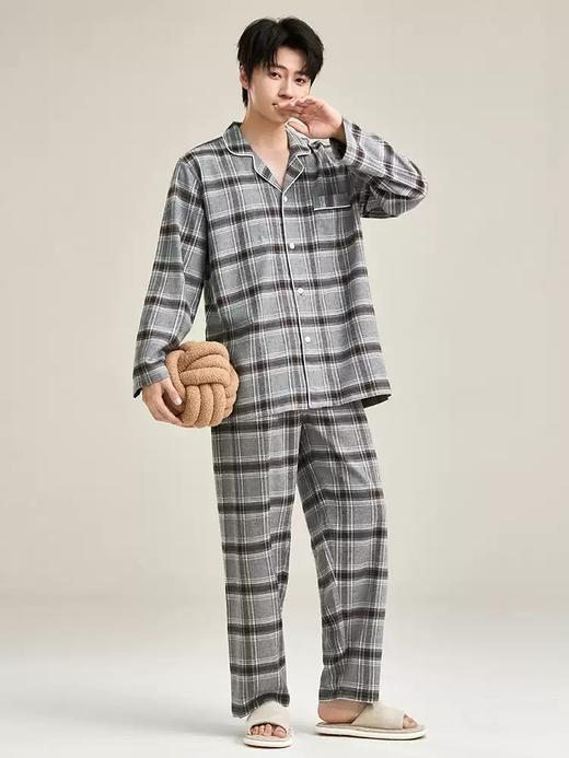 康妮雅男式长袖长裤开襟套装 商品图3