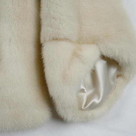 SIM GRACE 优雅夫人 进口珍珠貂横排四浪短款外套 商品图4