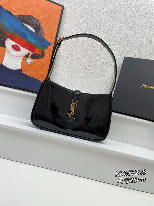 秋冬特惠💰560 圣罗兰YSL 春夏新款腋下包Le5A7 Bag强推▪️今年的宝藏包包之一KK657228 商品图0