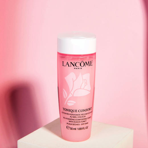 【全球购*送礼盒礼袋】Lancome兰蔻旅行护肤小样套装六件套 极光水50ml+极光面霜15ml+兰蔻小黑瓶眼霜5ml+极光洗面奶50ml+小白管防晒10ml+兰蔻粉水50ml+礼盒礼袋 商品图1