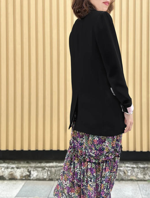 TYNVIE 翻盖插袋修身西装 - 黑色 商品图8