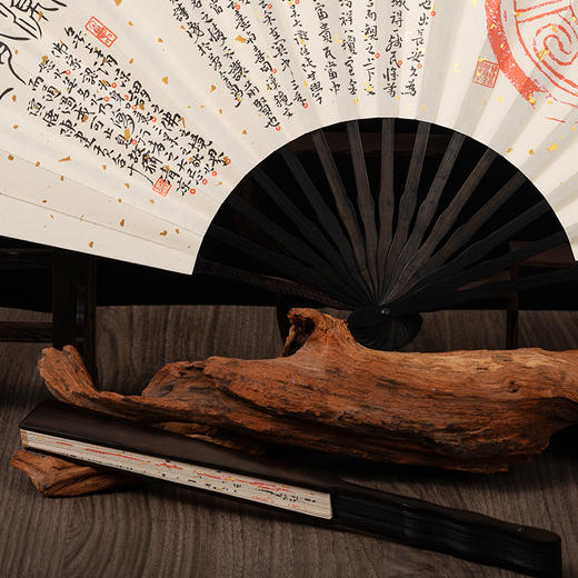 【经典】陕西书协主席陈建贡秦汉瓦当乌木书法宣纸折扇 商品图5