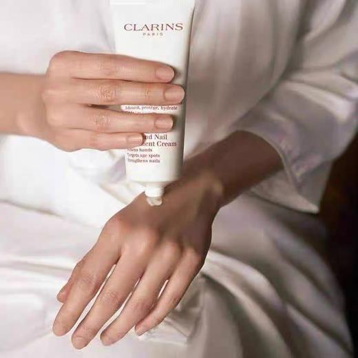 娇韵诗护手霜100ml 滋养肌肤！淡化细纹！瞬间吸收的超速手霜！（有非卖贴 介意慎拍）） 商品图1