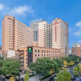 【春节可用】宁波 | 凯洲皇冠假日酒店度假套餐，799起/双人1晚，五星皇冠，坐拥三江美景，近天一阁、宁波老外滩等景点和地铁站高铁站