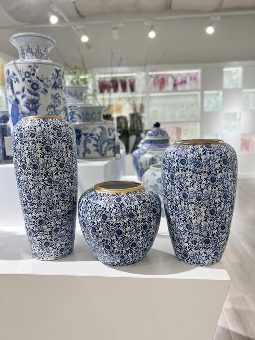 青花瓷 中号花瓶，原价159元，团购价98元 商品图1