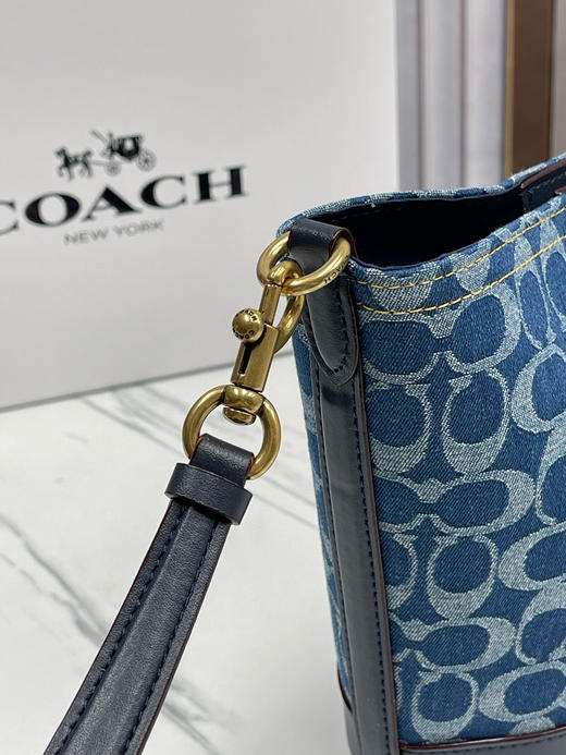 秋冬特惠💰460 coach/蔻驰新款 新品丹宁牛仔流浪包CT132 商品图6