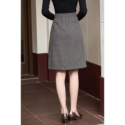 【*格纹半身裙】2026春季复古港风气质半身裙压褶显瘦裙子 商品图4