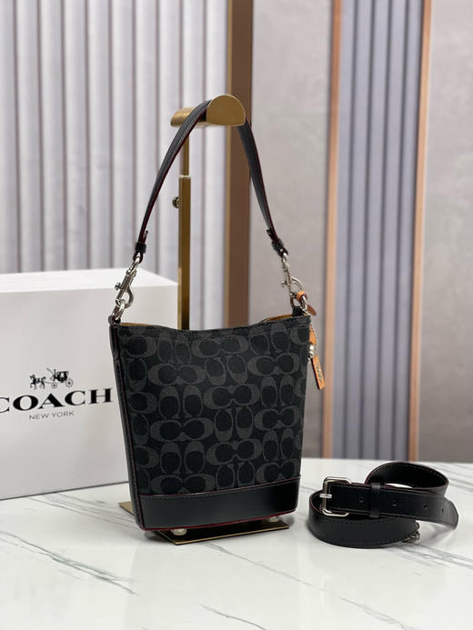 秋冬特惠💰460 coach/蔻驰新款 新品丹宁牛仔流浪包CT132 商品图0