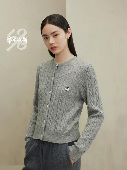 抗菌抗静电鄂尔多斯1980新品纯羊绒绞花女小羊图案麻花开衫24秋冬 商品图1