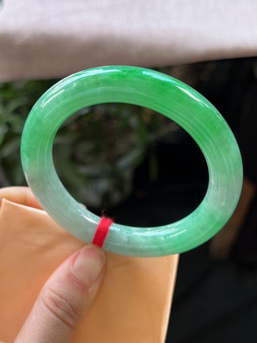 59圈口翡翠手镯 商品图3