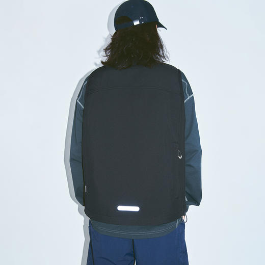 吃茶去chichaqu24秋冬户外防风防泼水斜拉链软壳马甲城市机能运动 商品图4