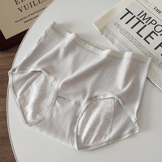 【生理内裤】日系纯色女生生理期内裤 无痕舒适无痕防漏透气女士全棉裆中腰三角裤 商品图5
