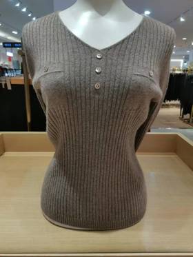 鹿王V领抽条组织女套衫