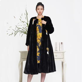 SIM GRACE 优雅夫人 女士轻奢丹麦皇冠貂毛镶花中长款圆领整貂时没欧美风大衣