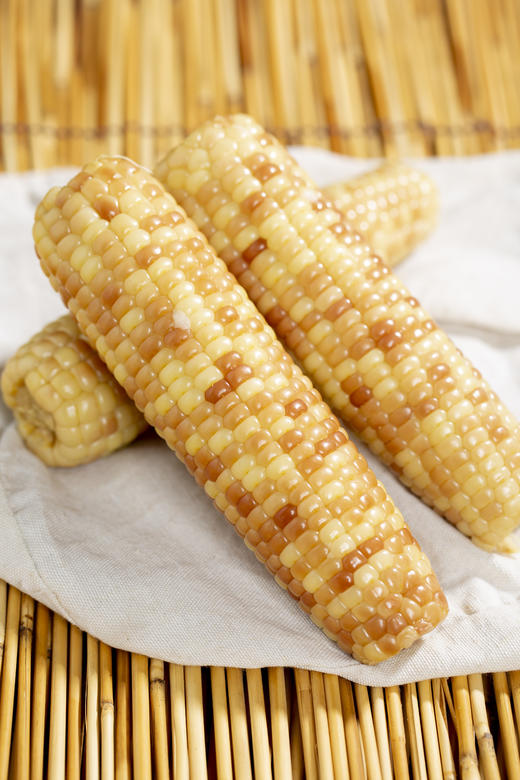 平价优选：边境密藏，老品鲜食香糯小玉米，云南密境玉米营养美味，2kg/箱 烟花谷 商品图2