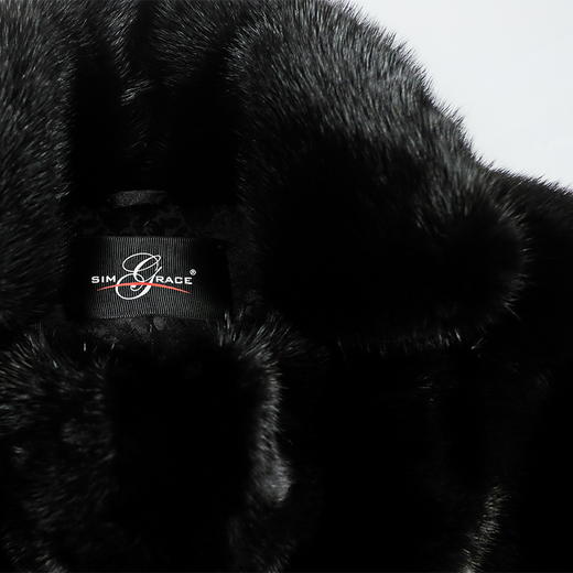 SIM GRACE 优雅夫人 进口水貂休闲中长款高端大气立领横排工艺气质外套 商品图4