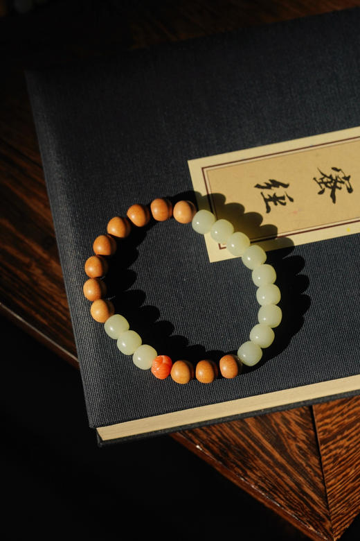 Half&half 双材质经典｜和田玉·老山檀 商品图1