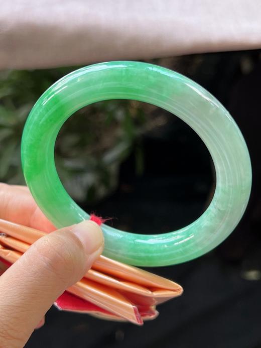 59圈口翡翠手镯 商品图0