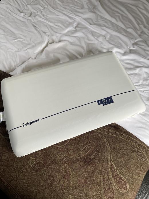 💤深睡眠枕头天花板【亚*‎朵同款深睡星球枕】亚*⁠朵源头工厂出品 慢回弹，⁥深度睡眠💤 ✔️母婴A类级别，⁨安全放心 商品图3