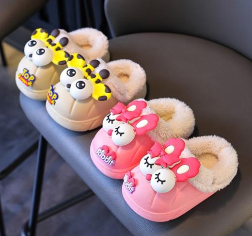 😎去年卖爆的棉拖鞋👋今年新增款式👋📣秋冬上新啦【巴斯小兔卡通儿童棉拖鞋合集】北方的朋友先买起来😂 冬日小脚炉！ 超级无敌宇宙最可爱的棉拖棉鞋来啦 商品图7